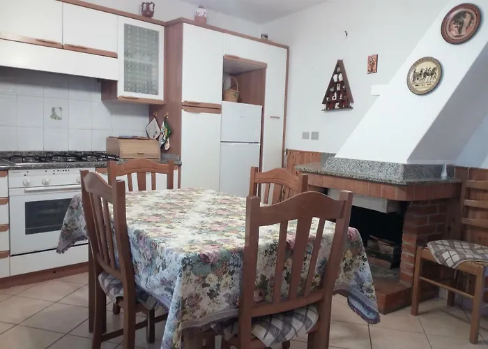 בית נופש Casa Elena Amaroni